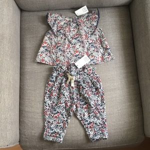 Baby Gap girl outfit